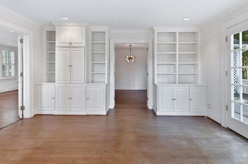 100 Brookhaven Dr, Atlanta GA  30319-3003 exterior