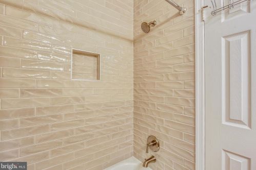 10828 Douglas Ave, Silver Spring MD 20902-4101 exterior