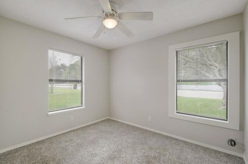 2302 Barton Skwy, Austin TX  78704-4704 exterior