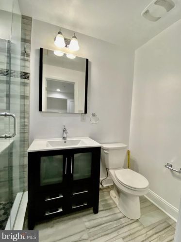 1640 Jackson St, Philadelphia PA  19145-2427 exterior