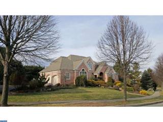 2029 Regency Dr, Reading, PA 19610-2712