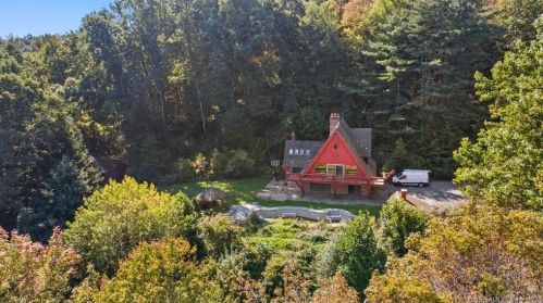 49 Judson Ln, Bethlehem, CT 06751-1618