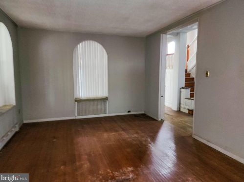 6804 Emlen St, Philadelphia PA  19119-2641 exterior