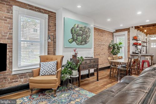 517 Juniata St, Lancaster PA  17602-4320 exterior