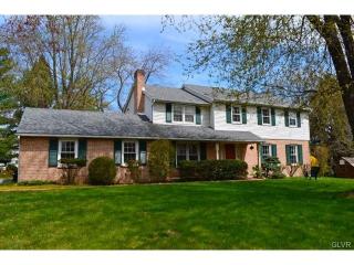 747 Macada Rd, Bethlehem, PA 18017-2533