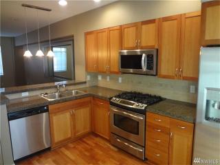 2106 Yakima Ct, Tacoma, WA 98405-3864
