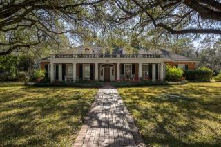 510 Hillcrest Dr, Alexandria, LA 71301-5335