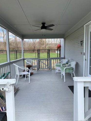 126 Green Hollow Rd, Killingly CT  06239-3700 exterior