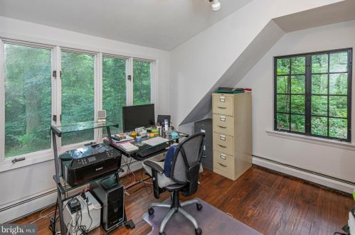 348 Cherry Valley Rd, Princeton NJ  08540-7600 exterior