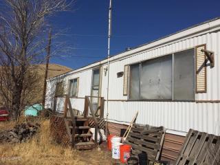 1030 Solar Ln, Yakima, WA 98901-9743