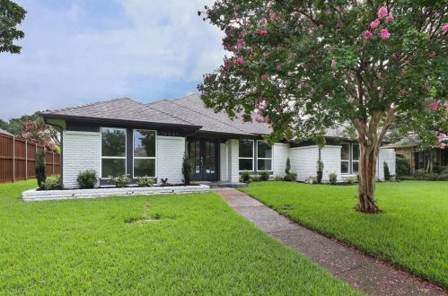 16234 Amberwood Rd, Dallas TX  75248-2980 exterior