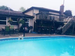 2699 Delcane Dr, Columbus, OH 43235-7217