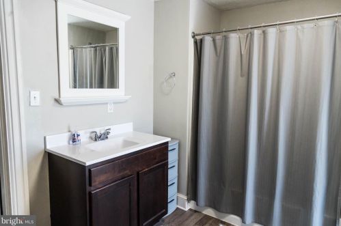 421 Hanover St, Carlisle PA  17013-1930 exterior