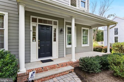 5 Peachtree Ct, Montgomery, NJ 08558-2349