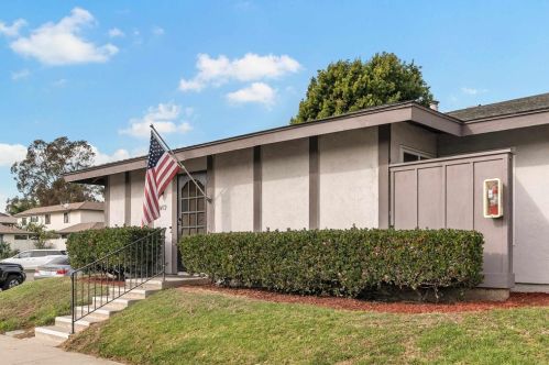 3472 Seabreeze Walk, Oceanside, CA 92056-4740