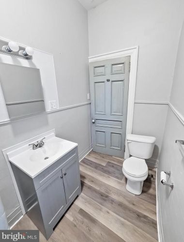 145 Philadelphia St, York PA  17401-2438 exterior