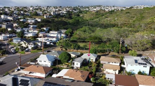 3877 Claudine St, Honolulu HI  96816-4333 exterior