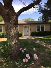 201 6th St, Edmond, OK 73034-4602