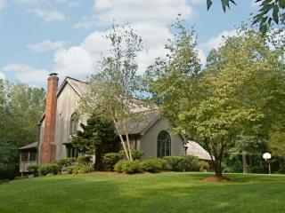 69 Cedar Rd, Wilton, CT 06897-3628