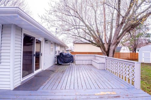 1225 Belmont Ln, Saint Paul MN  55109-3406 exterior