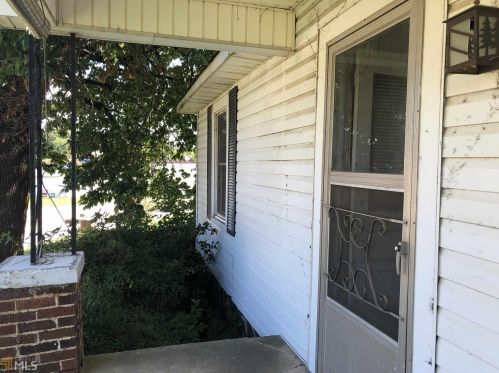 648 Louise St, Clarkesville, GA 30523-6208