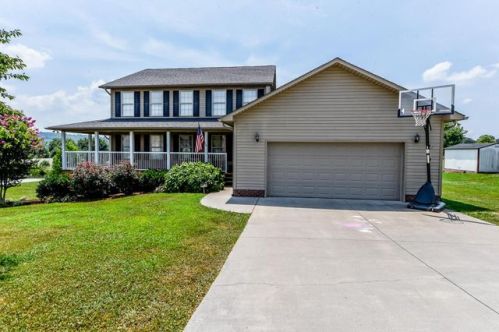 2829 Rhett Butler Dr, Mcghee Tyson Ang Base, TN 37777-3549