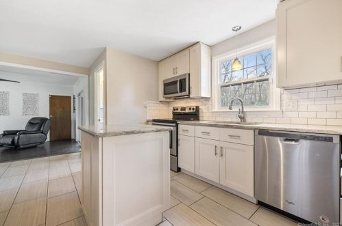 145 Irene Dr, Vernon CT  06066-4612 exterior