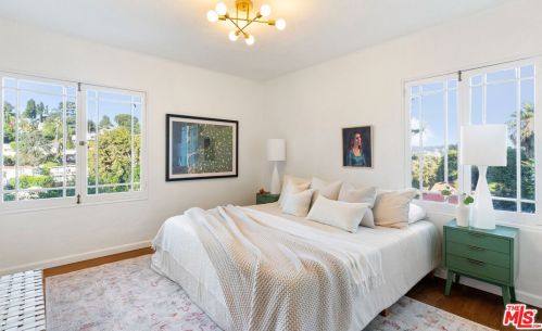 1520 Columbia Dr, Glendale CA  91205-3508 exterior