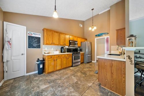 139 Reid Plantation Dr, Villa Rica, GA 30180-5309