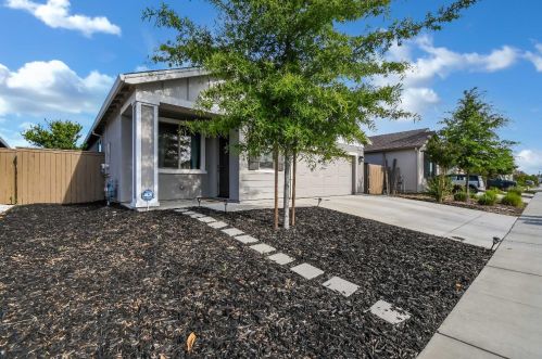 5715 Freestone Dr, Arboga CA  95901-8701 exterior