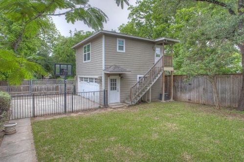 2621 Boyd Ave, Fort Worth TX  76109-1024 exterior
