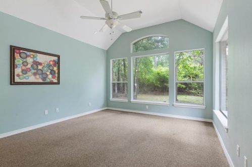 15720 Kuykendahl Ct, Conroe TX  77384-3560 exterior