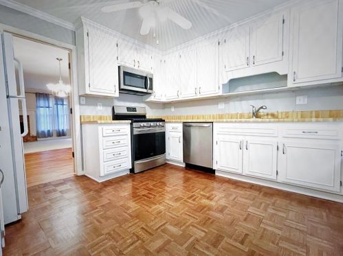 1400 Old Virginia Ct, Marietta GA  30067-8462 exterior