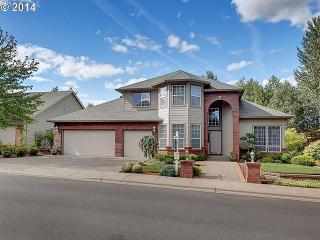 17633 Fitch Dr, Sherwood, OR 97140-6804
