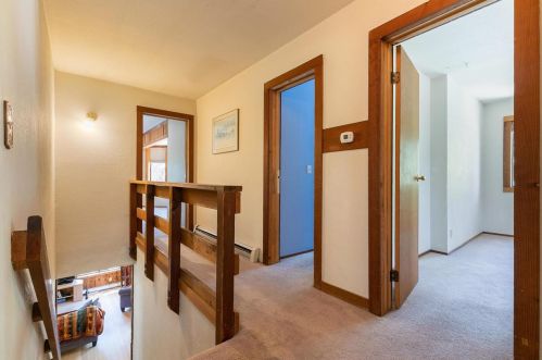 11782 Silverfir Cir, Truckee CA  96161-3216 exterior