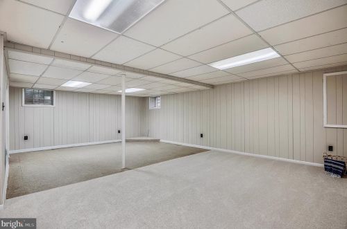 2417 Laurelwood Ter, Silver Spring MD 20905-6419 exterior