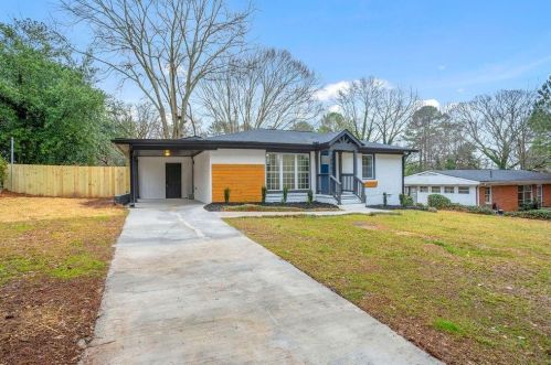 2856 Horse Shoe Dr, Atlanta, GA 30316-4240