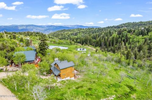 1321 Elk Rd, Hoytsville UT 84017-9345 exterior