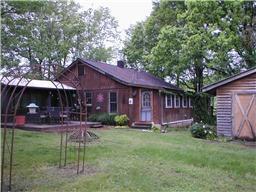 54 Langford Rd, Waverly, TN 37185-2216