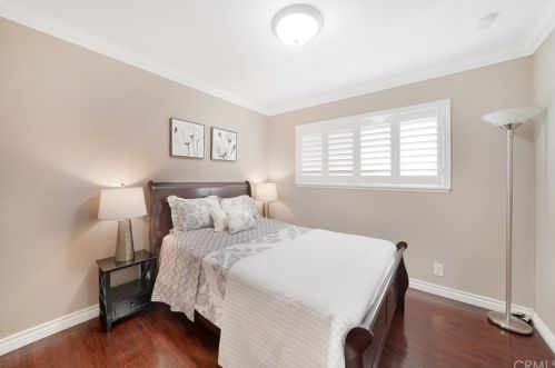 2905 Spruce St, Santa Ana, CA 92704-6228
