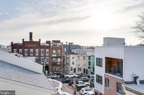 2162 Gordon St, Philadelphia PA 19132-4633 exterior