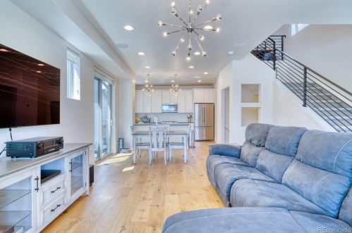 6945 Canosa St, Denver CO  80221-3526 exterior
