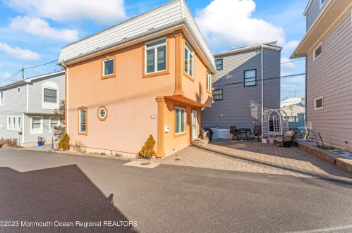 14 Channel Way, Lavallette, NJ 08735-3218
