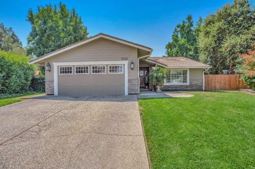 9876 Don Carlos Ct, Elk Grove, CA 95624-2531