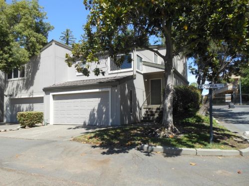 5608 Victoria Ln, Citrus Heights, CA 95610-7614