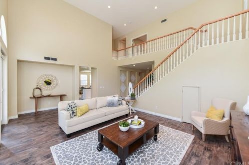 2 Heather, Irvine CA  92620-2219 exterior