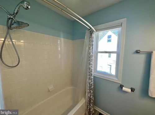 7247 Riding Hood Cir, Columbia MD 21045-5237 exterior