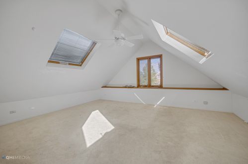 7103 Keeney St, Niles IL  60714-3039 exterior