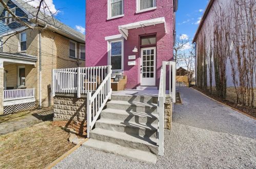 2612 Hemlock St, Cincinnati OH  45206-1608 exterior