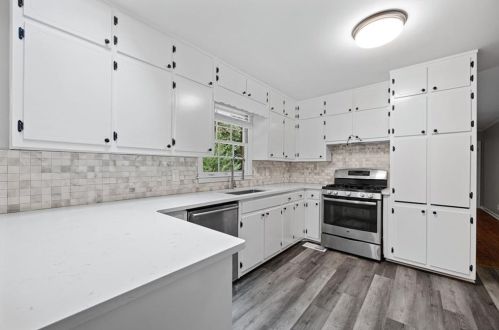 2776 Evans Dl Cir, Atlanta GA  exterior